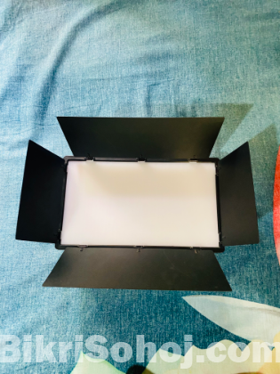Led Studio Light 800+ Bulb